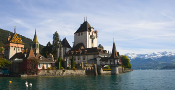 Schloss Oberhofen am Thunersee